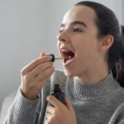 5 Benefits of Consuming CBD Oil