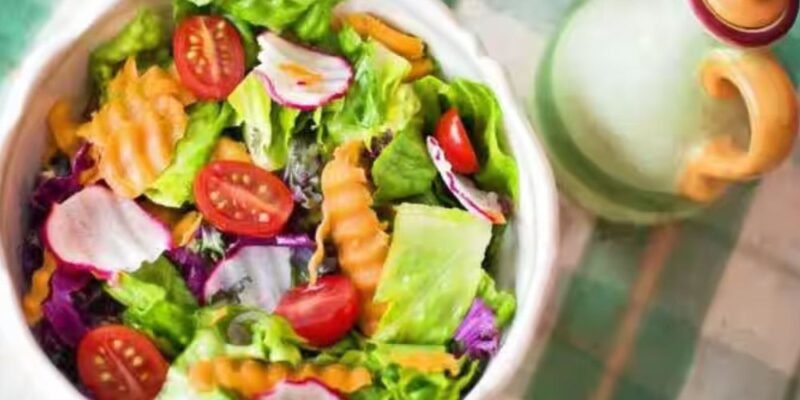 5 Nutrient Packed Salads For Skin