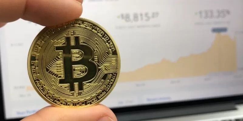 How long does it take to mine 1 bitcoin